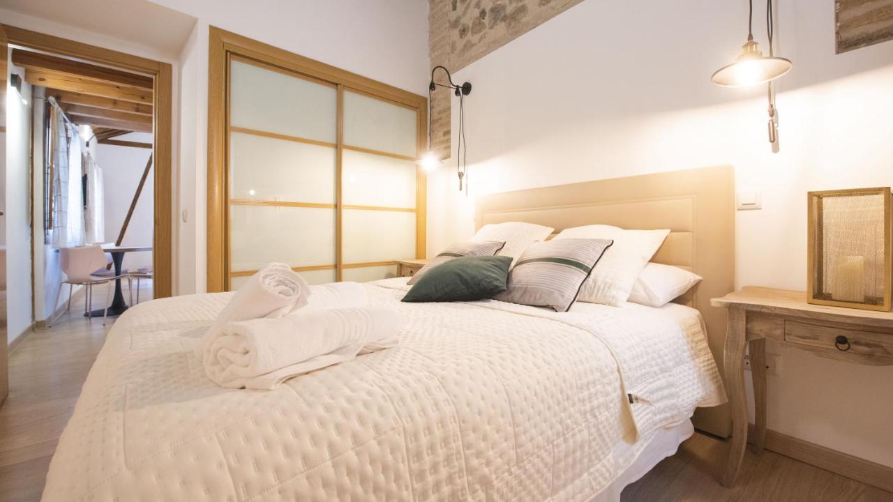 Madera Y Piedra - Apartamentos Aloha Toledo Exteriér fotografie