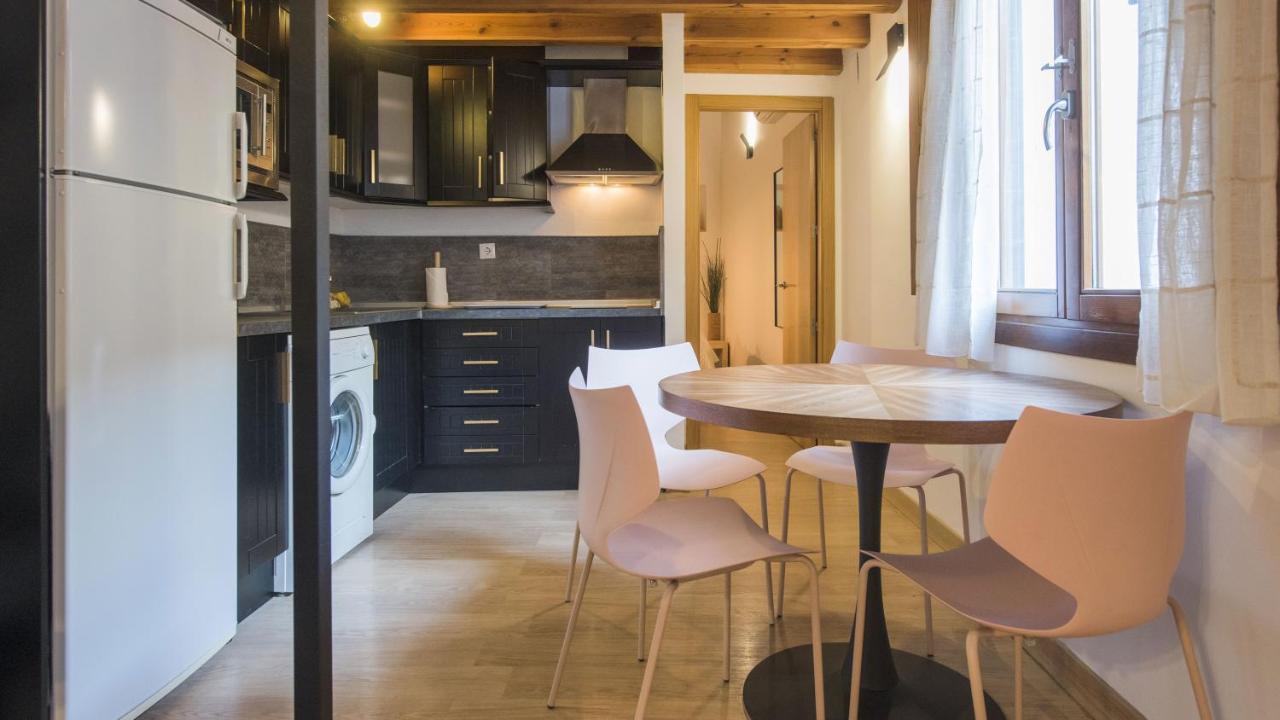 Madera Y Piedra - Apartamentos Aloha Toledo Exteriér fotografie